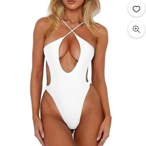 NWT Women's Sexy Criss Cross White Monokini Swimsuit / Medium